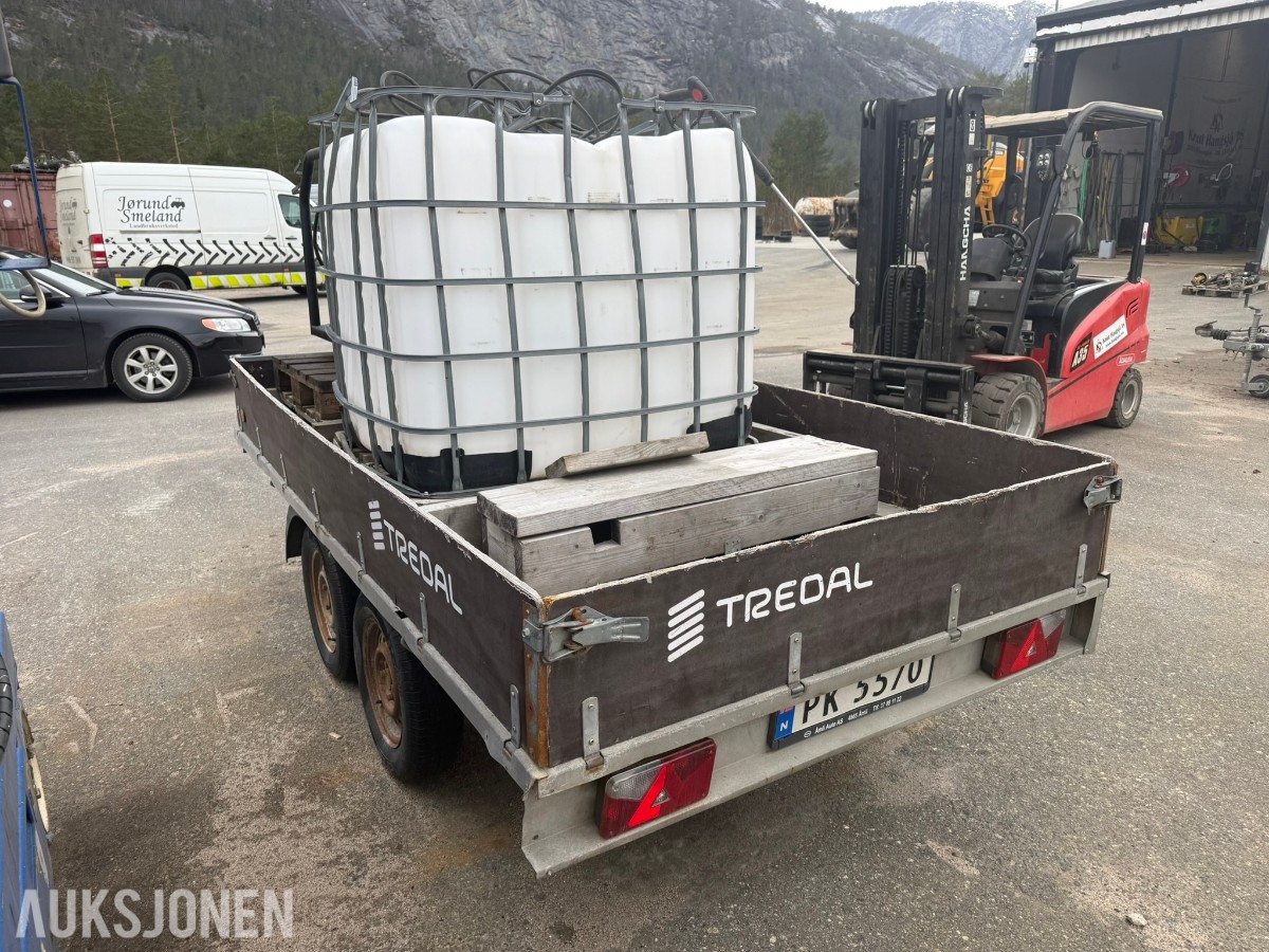 2015 Tredal T-15-BBL tilhenger med Nilfisk høytrykkspyler – Honda GX390 elstart