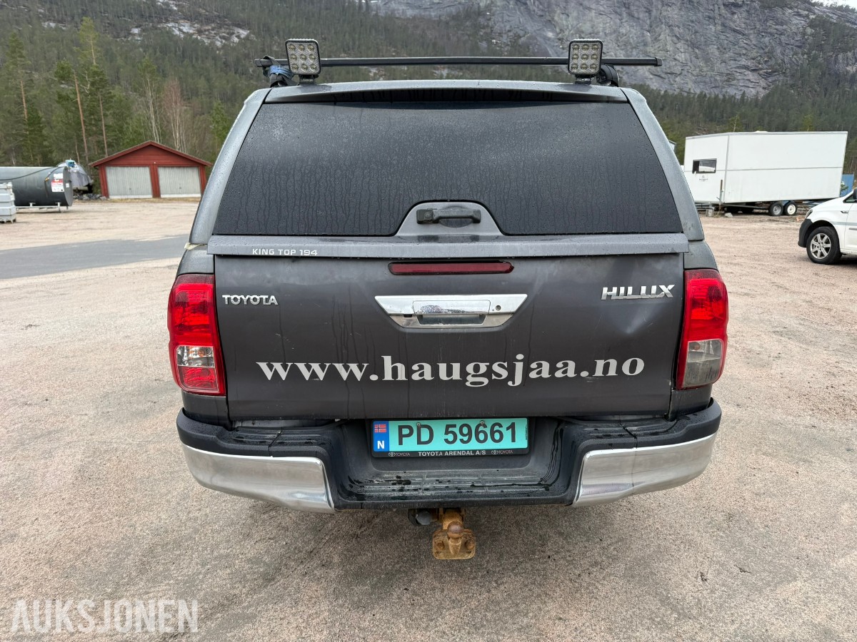 2017 Toyota HiLux 2,4 150hk 4WD Pickup - 198153 km 