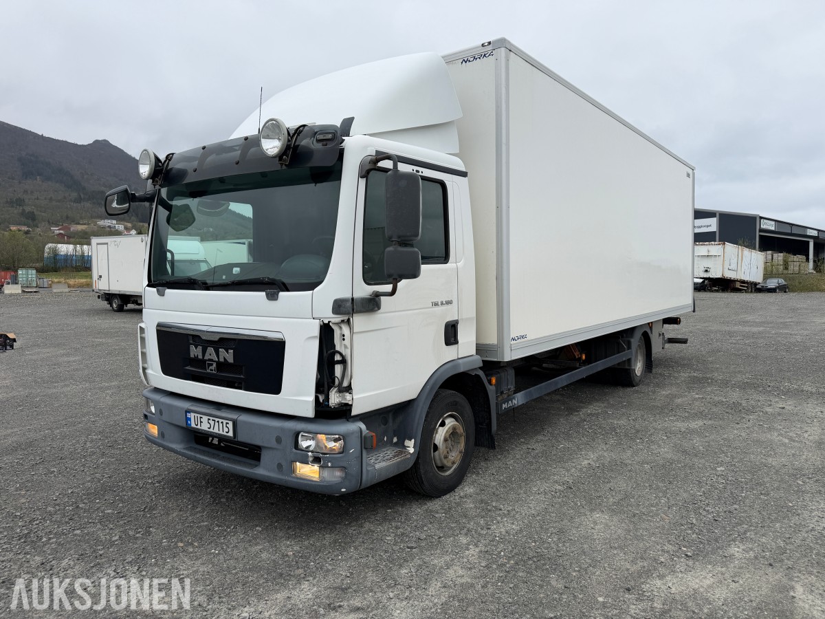 2012 MAN TGL8
