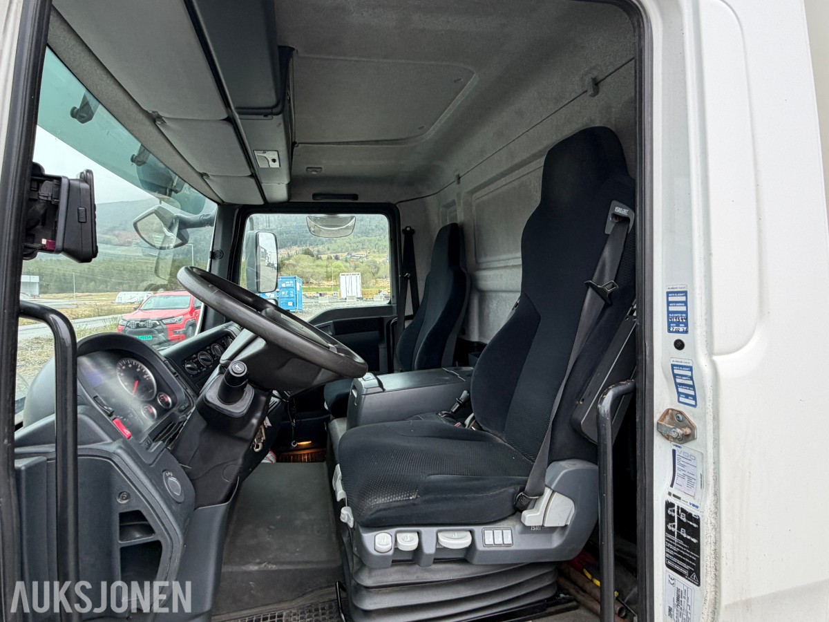 2012 MAN TGL8