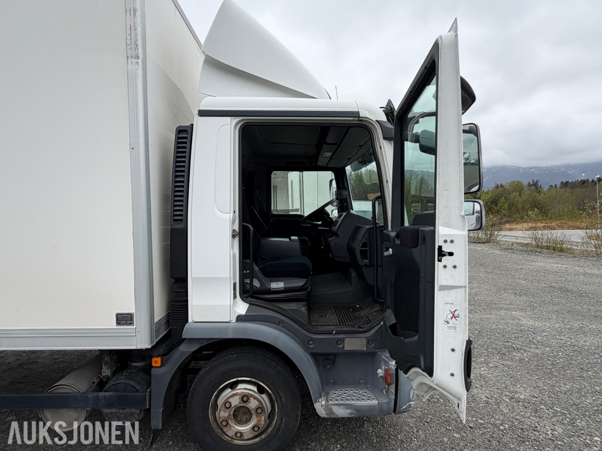 2012 MAN TGL8