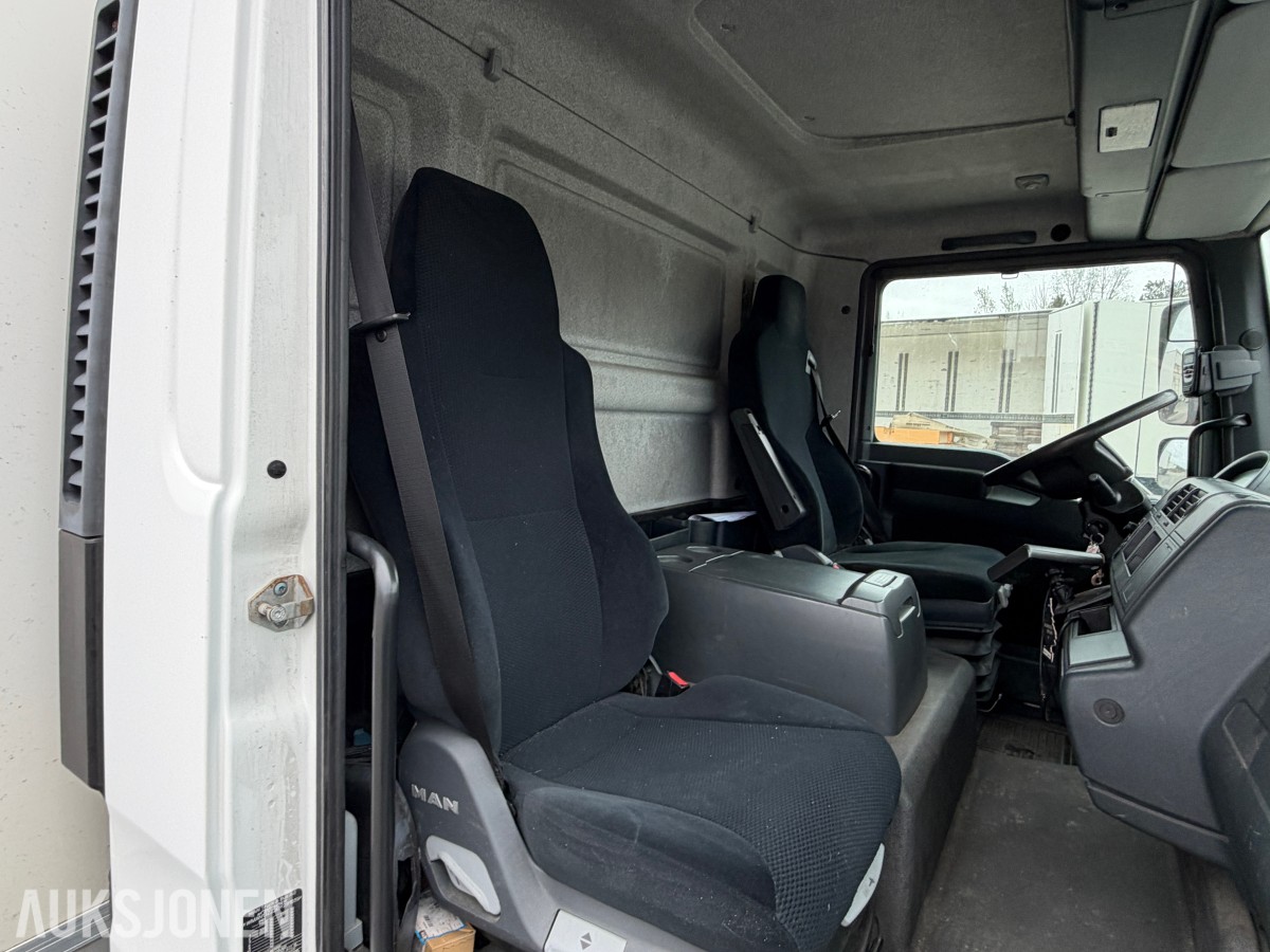 2012 MAN TGL8