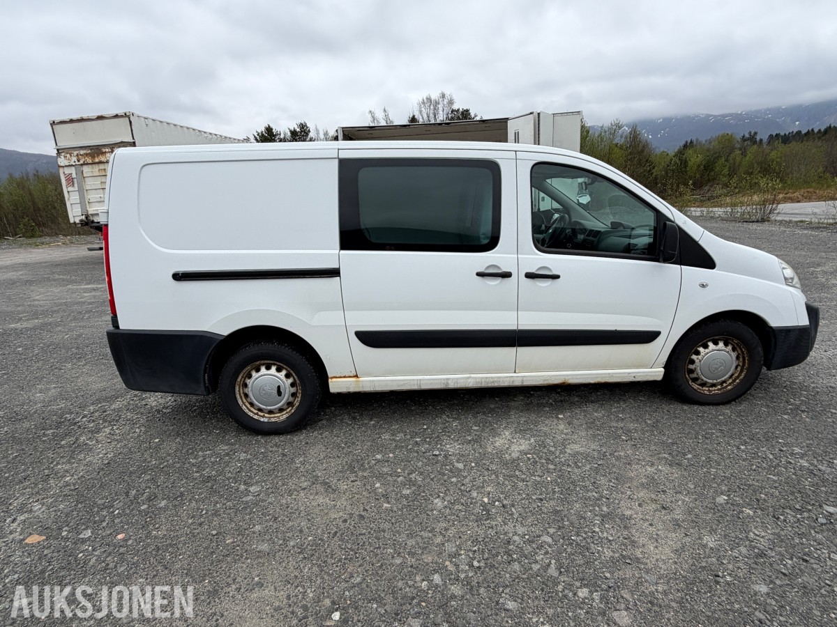 Peugeot EXPERT 2.0-120 D - 2009