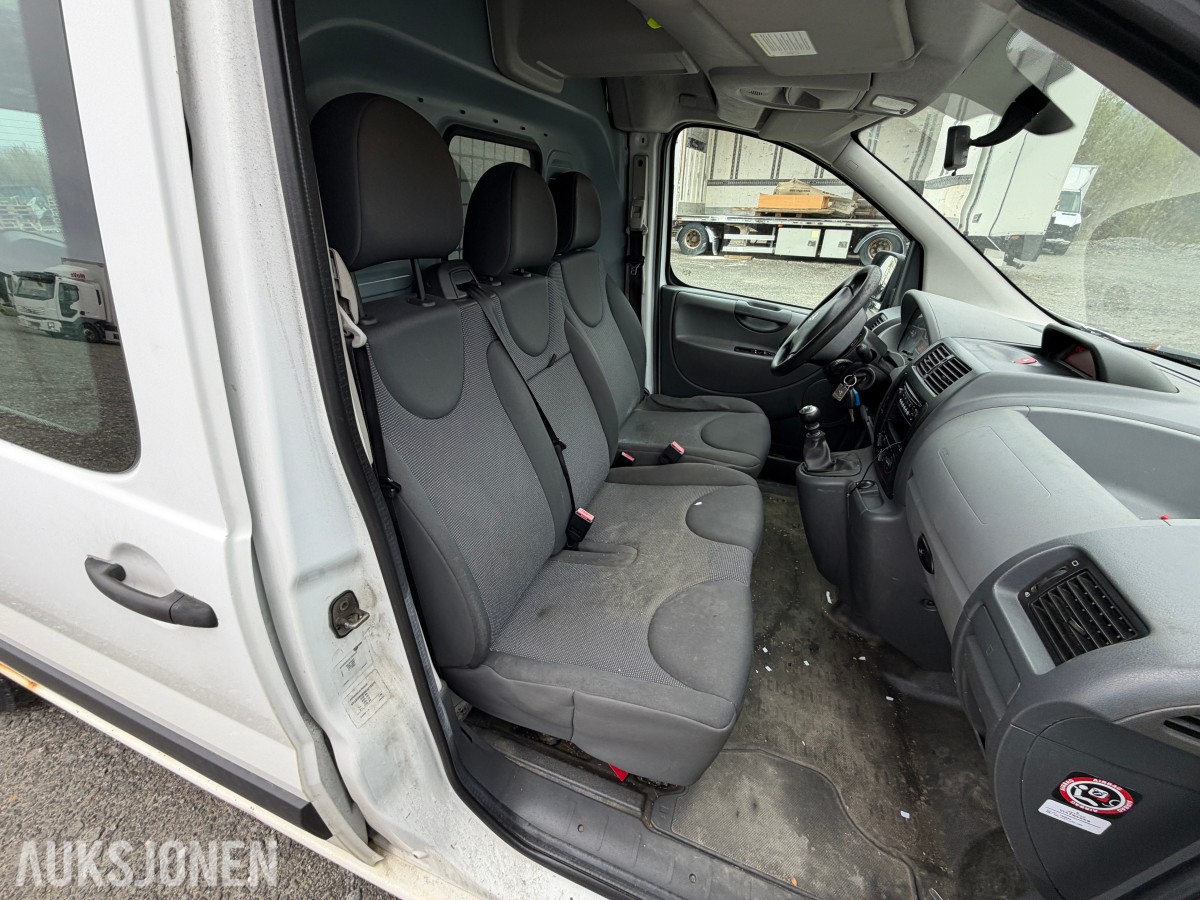Peugeot EXPERT 2.0-120 D - 2009