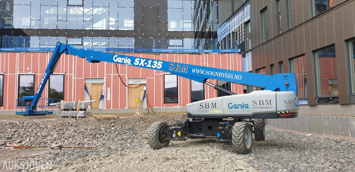 2017 Genie SX-135 XC bomlift - 2 965 driftstimer