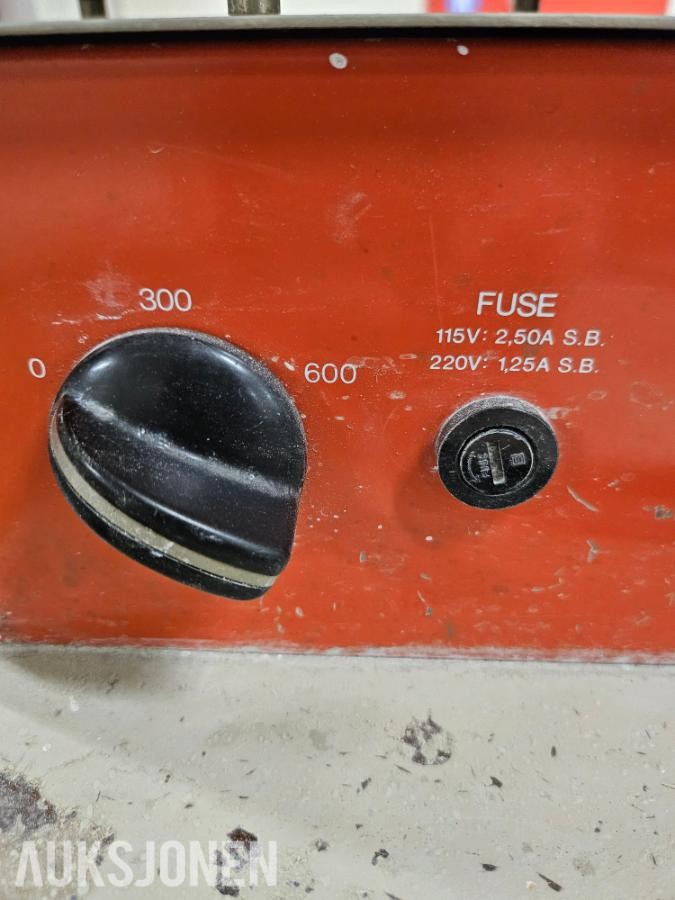 Sliperondell Struers DAP-3 for vannsliping