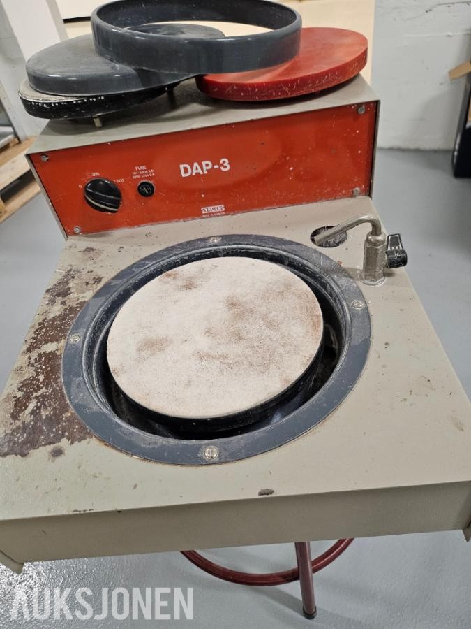 Sliperondell Struers DAP-3 for vannsliping
