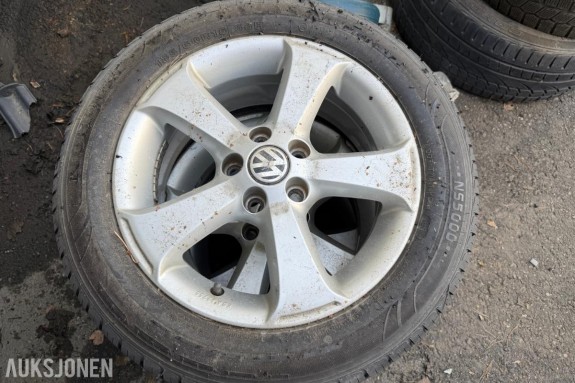 Volkswagen felgsett, 15" med sommerdekk i dimensjon 185/60