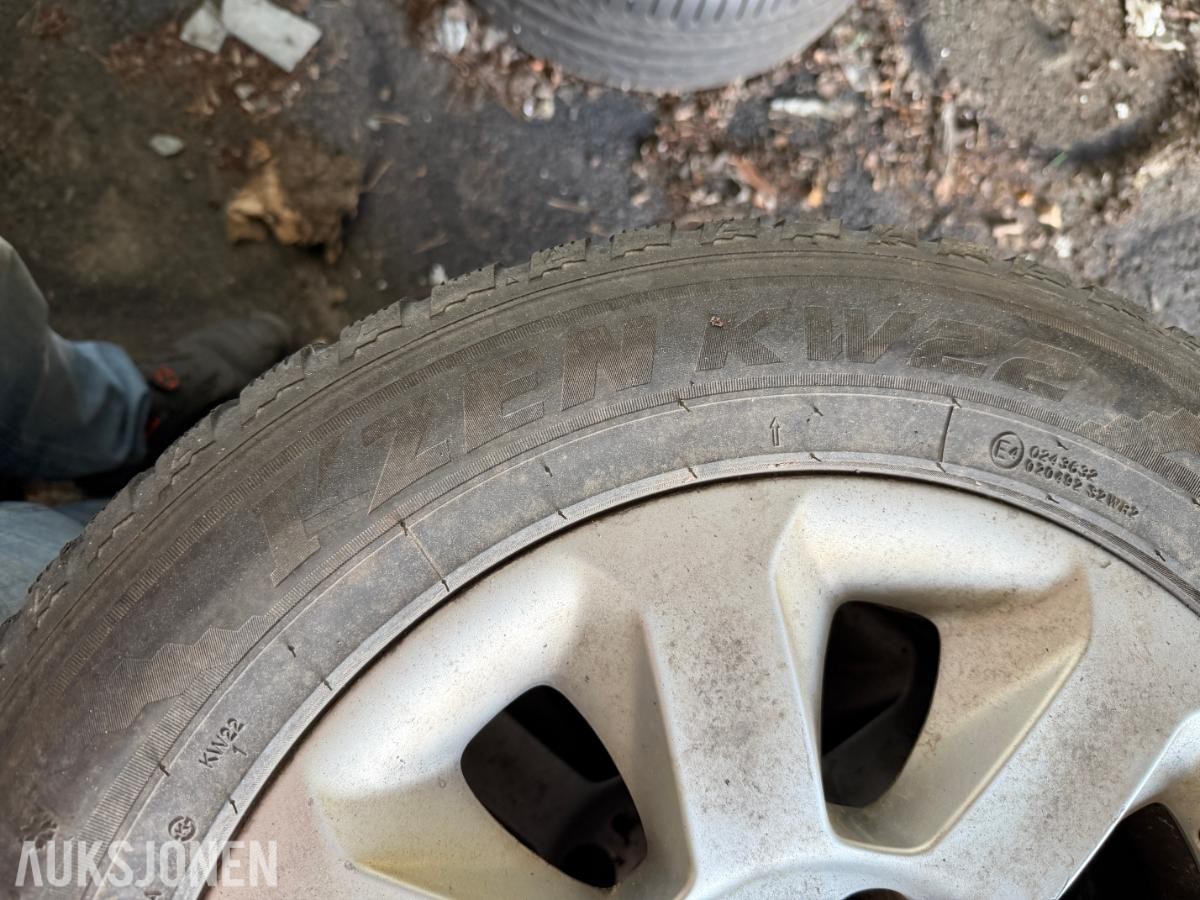 BMW 7 stk felgsett til BMW selges (16-19")