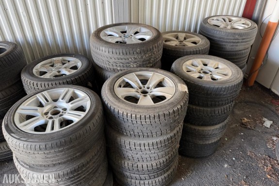 BMW 7 stk felgsett til BMW selges (16-19")