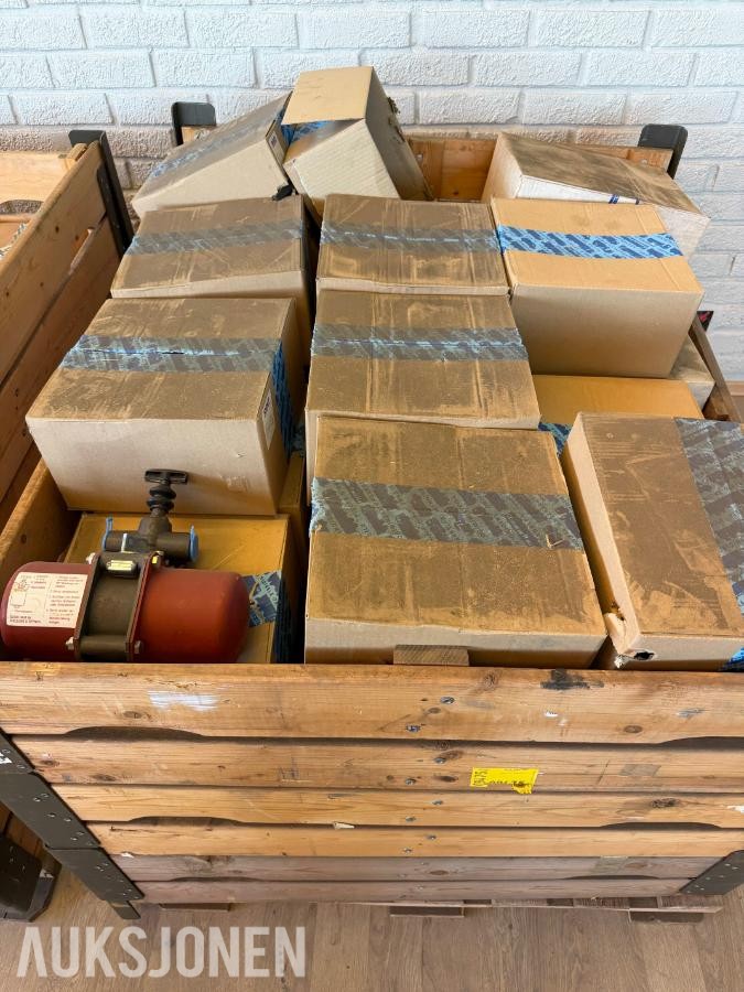 120+ stk WABCO ventilenheter med tank/reservoar – industri / trykkluft