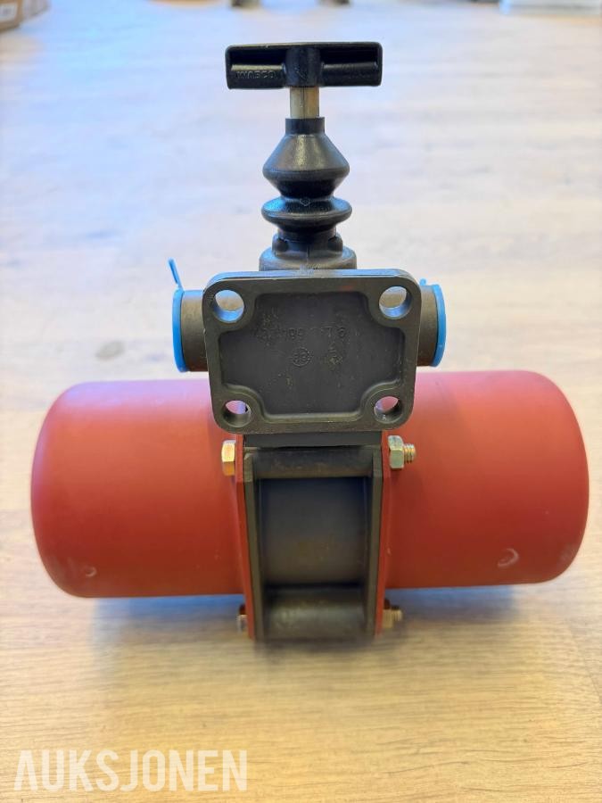 120+ stk WABCO ventilenheter med tank/reservoar – industri / trykkluft