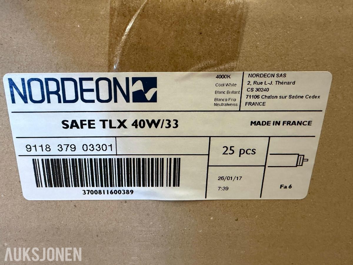 1500 x Lysrør og tilbehør: Philips, Nordeon, Osram