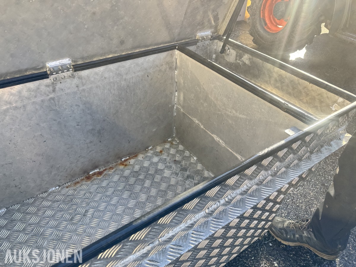Oppbevaringsbox til pickup/hilux