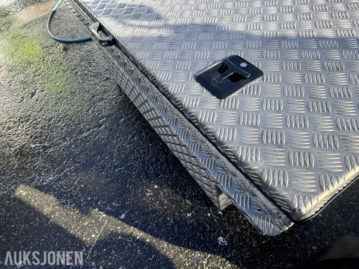 Oppbevaringsbox til pickup/hilux