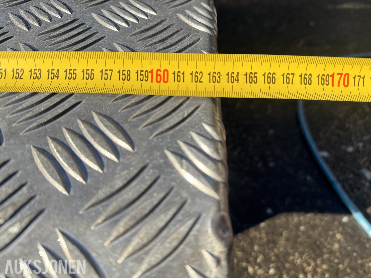 Oppbevaringsbox til pickup/hilux