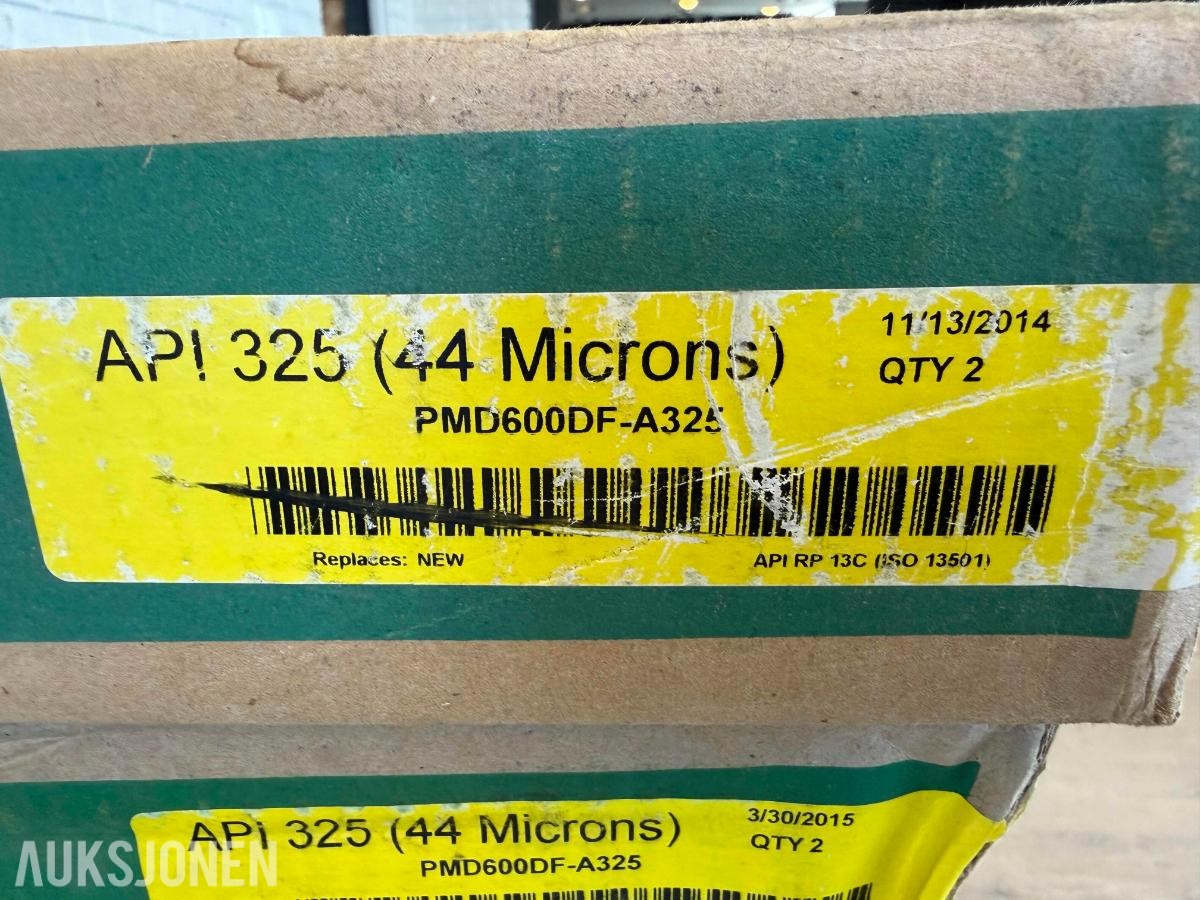 52 x Derrick shaker screens API 325 (44 microns)
