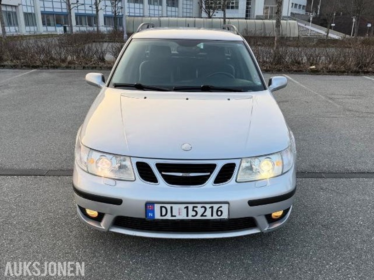 2005 Saab 9-5 2.0 150hk Skinnseter Automat Hengerfeste