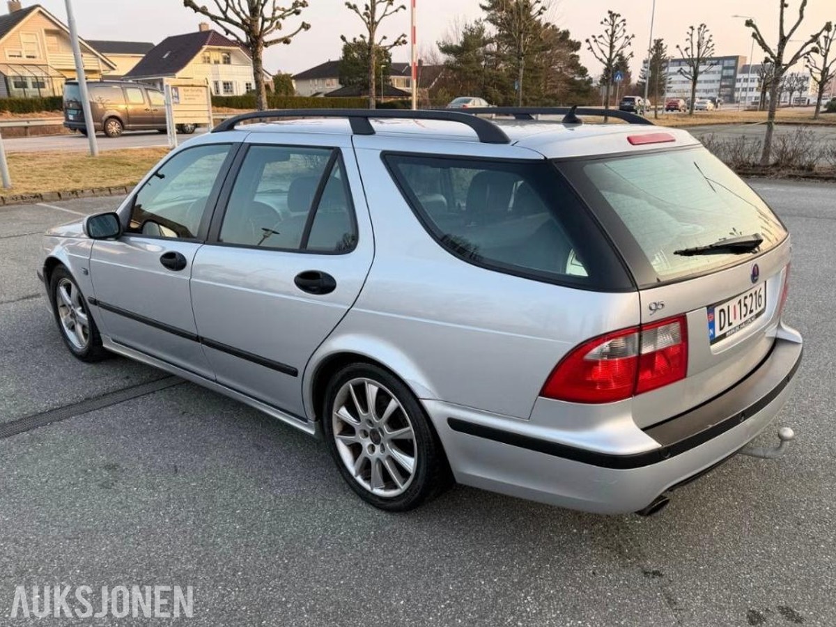 2005 Saab 9-5 2.0 150hk Skinnseter Automat Hengerfeste