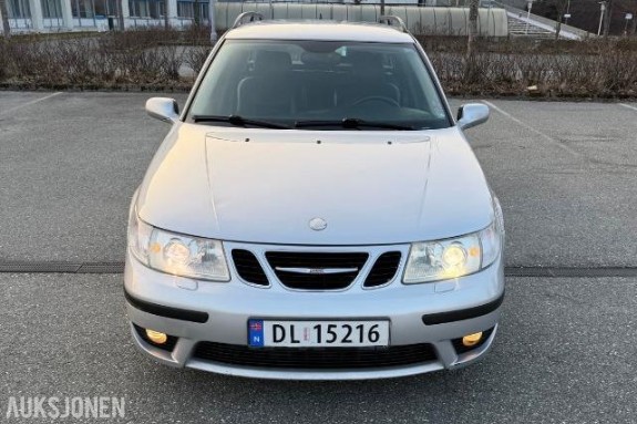2005 Saab 9-5 2.0 150hk Skinnseter Automat Hengerfeste