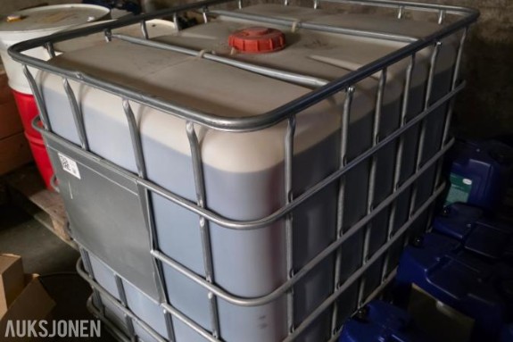Oest IBC tank 1000L hydraulikkolje HLP 68 – NY/UÅPNET