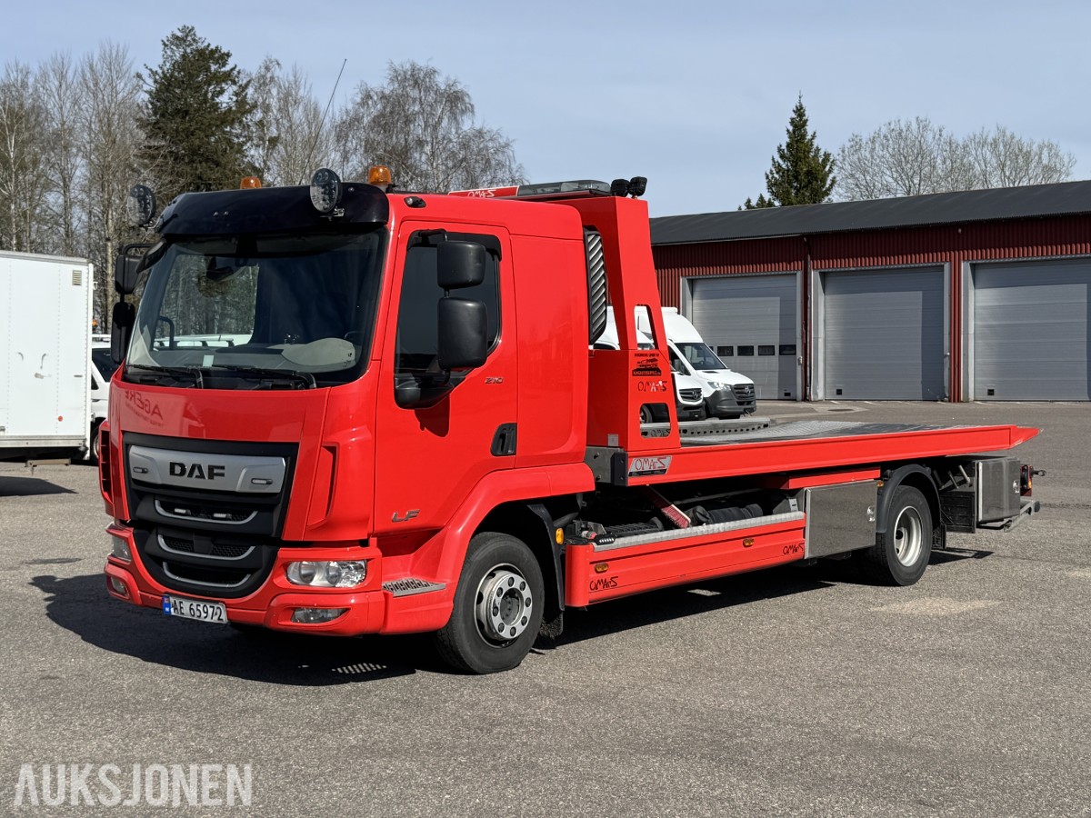 2024 DAF LF210FA - 12T bergingsbi/planbil med Omars-plan, 3-seter