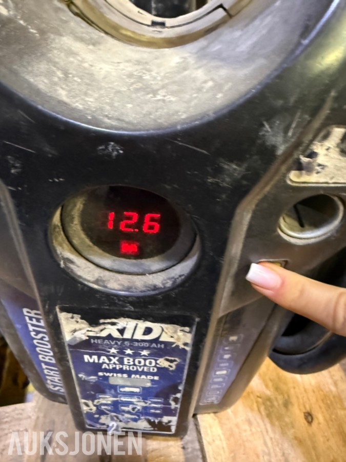 2 stk EXIDE Start Booster 12V/24V