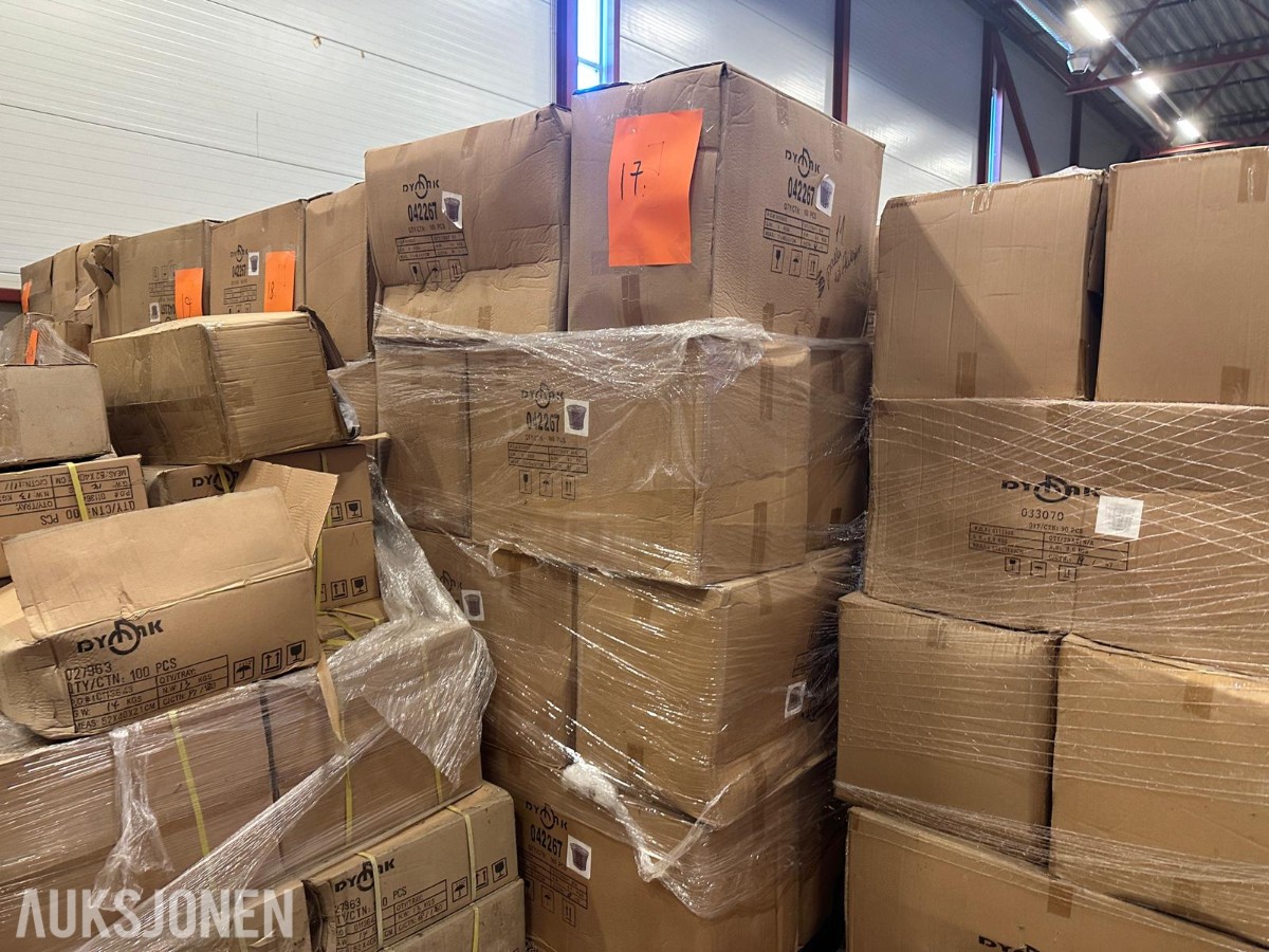 2016 stk blomsterpotter– stort parti – perfekt for videresalg