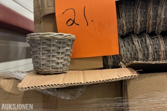 1800 stk blomsterpotter – stort parti – klar for videresalg