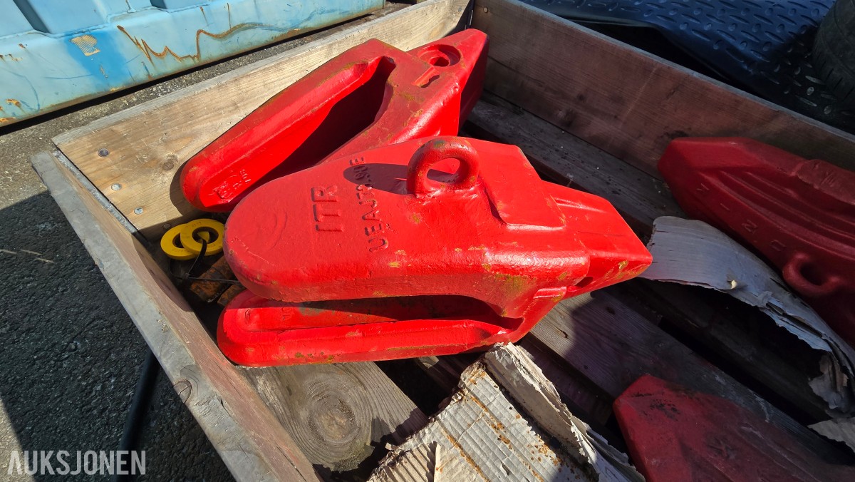 J700 graveskuff tenner og tannholdere