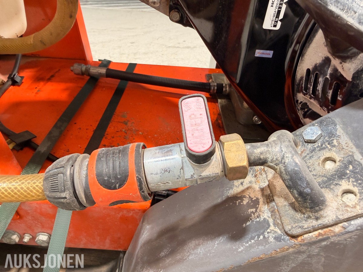 Husqvarna – proff gulvsag / asfaltkutter FS400LV