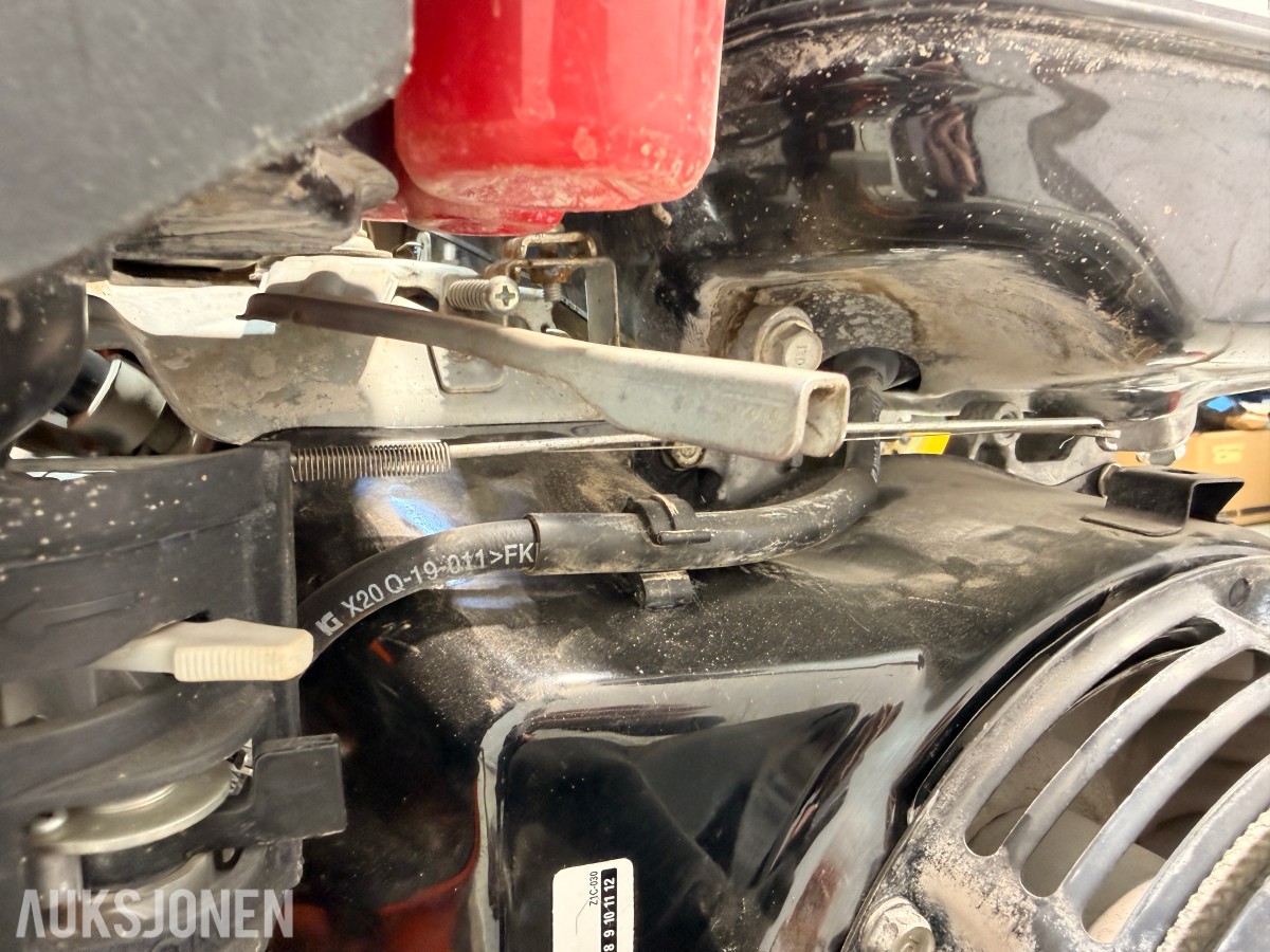 Husqvarna – proff gulvsag / asfaltkutter FS400LV