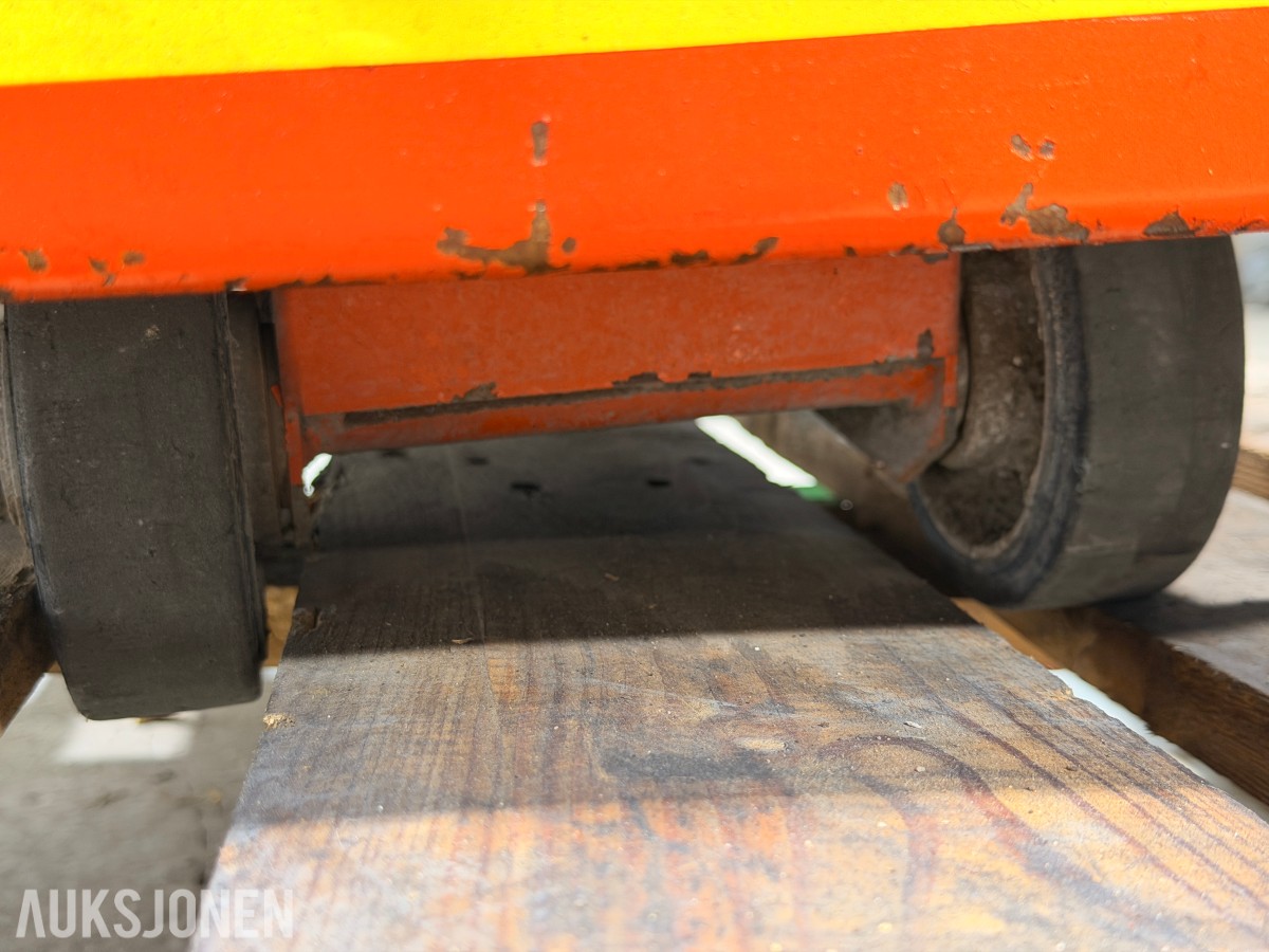 Husqvarna – proff gulvsag / asfaltkutter FS400LV