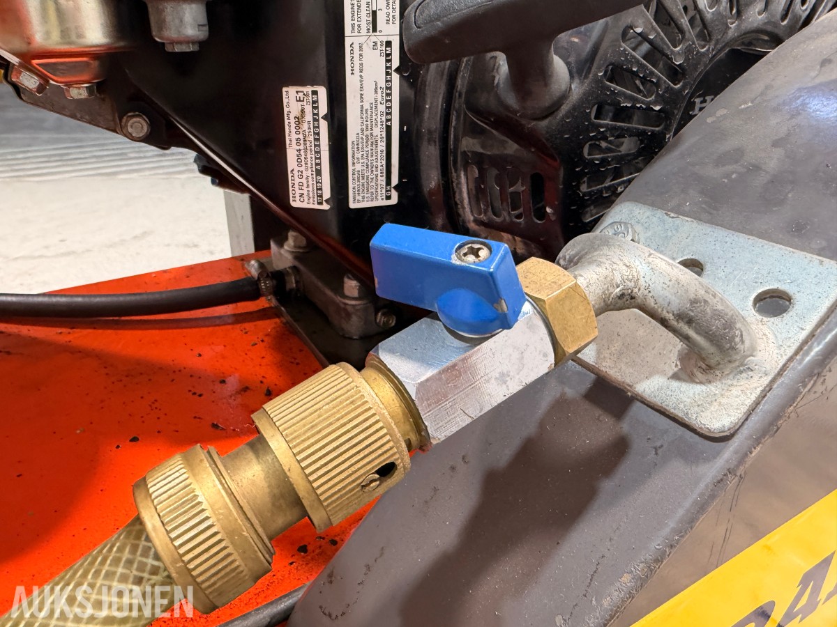 Husqvarna FS400LV gulvsag – asfalt/betongkutter 