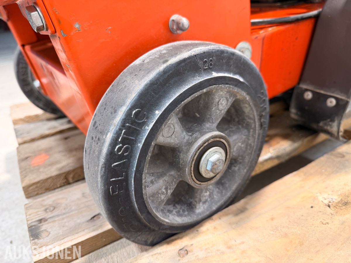 Husqvarna FS400LV gulvsag – asfalt/betongkutter 