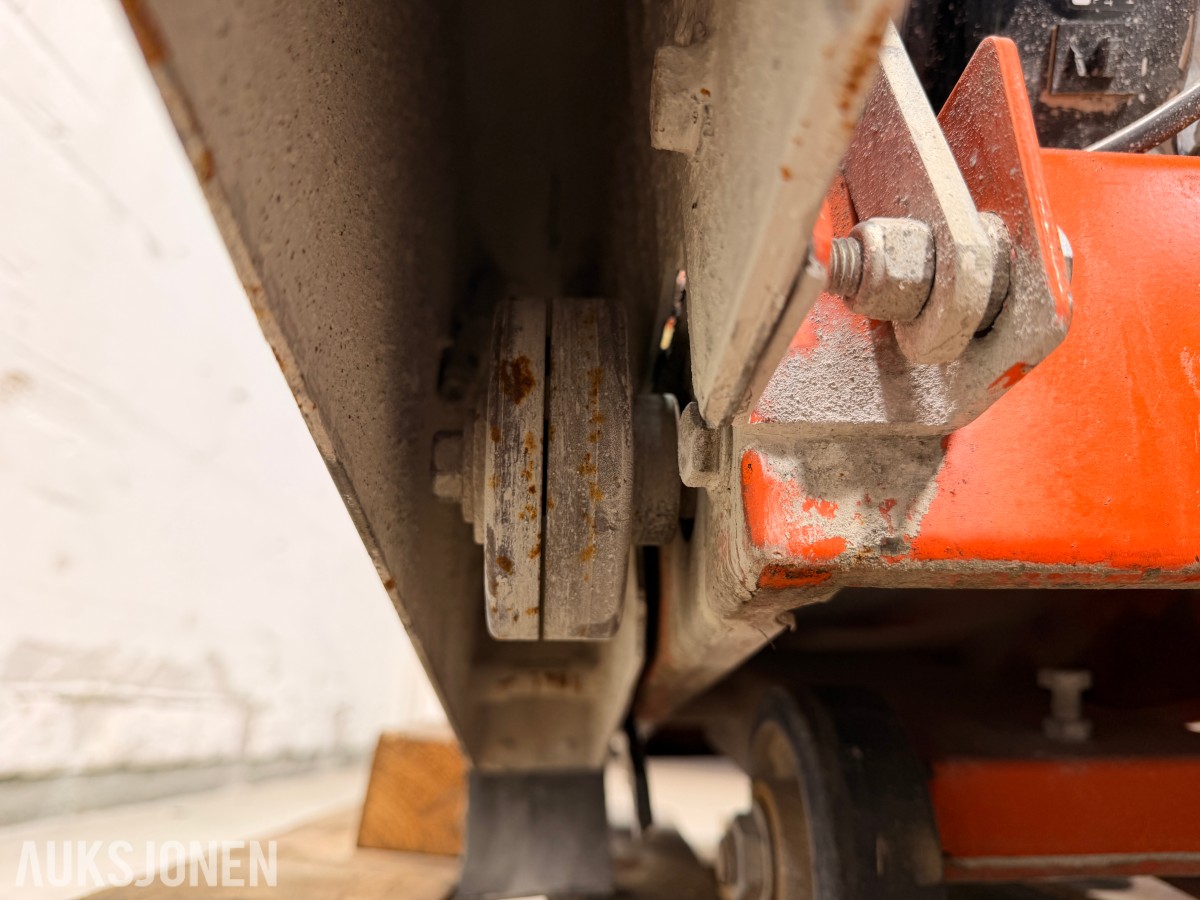 Husqvarna FS400LV gulvsag – asfalt/betongkutter 