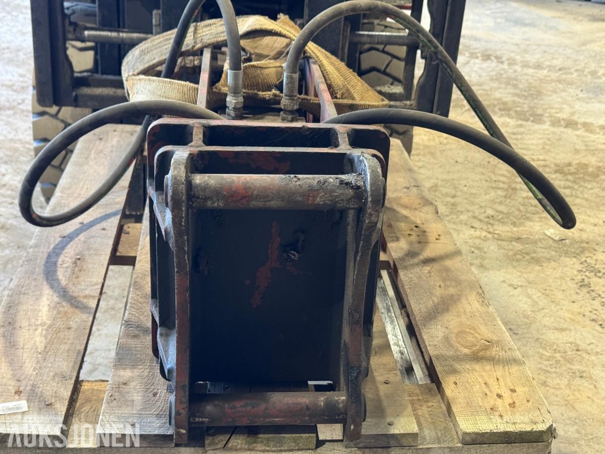 MSB Saga 5H Pigghammer - S40