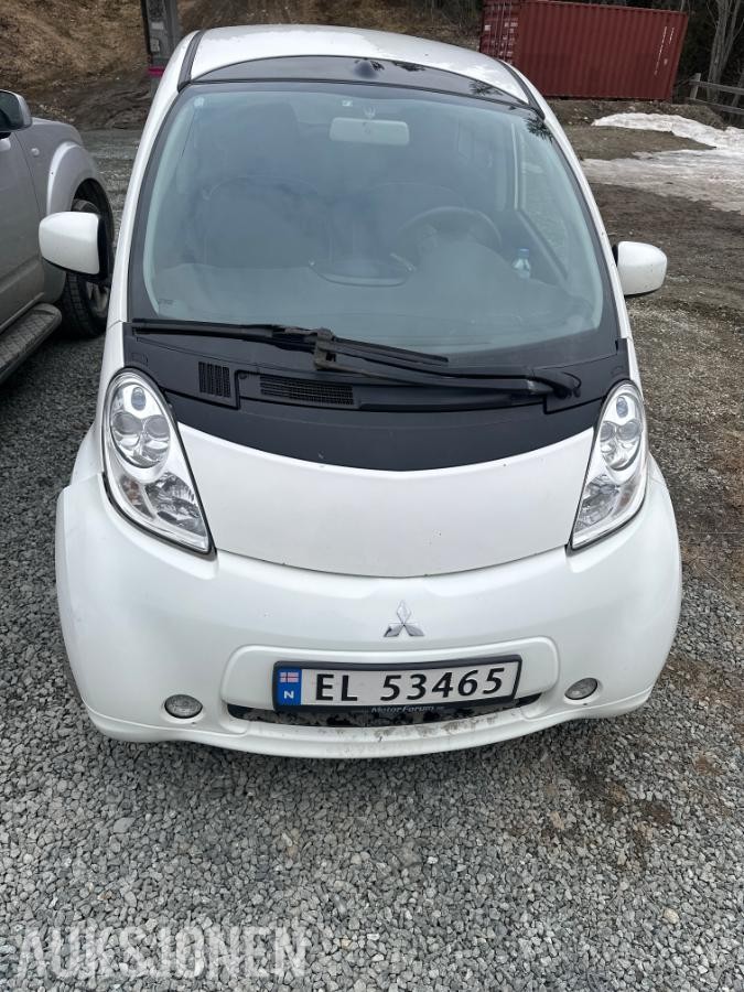 2015 Mitsubishi i-Miev 16 kWh dieselvarmer