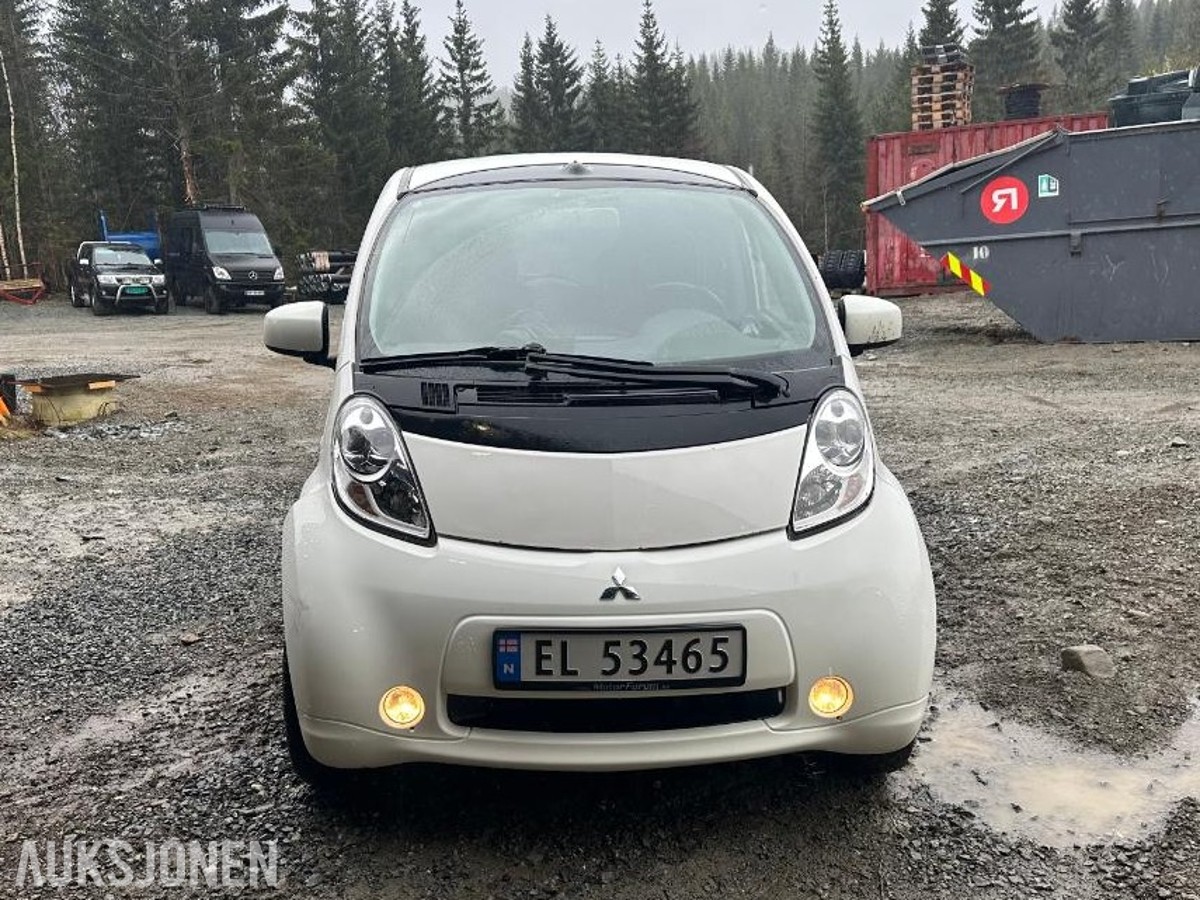 2015 Mitsubishi i-Miev 16 kWh dieselvarmer