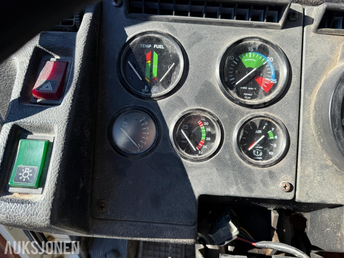 1986 VOLVO F10 TANKBIL med kun 37.500 KM