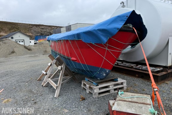 2000 Lettbåt, Volvo Penta, 4,92 lengde