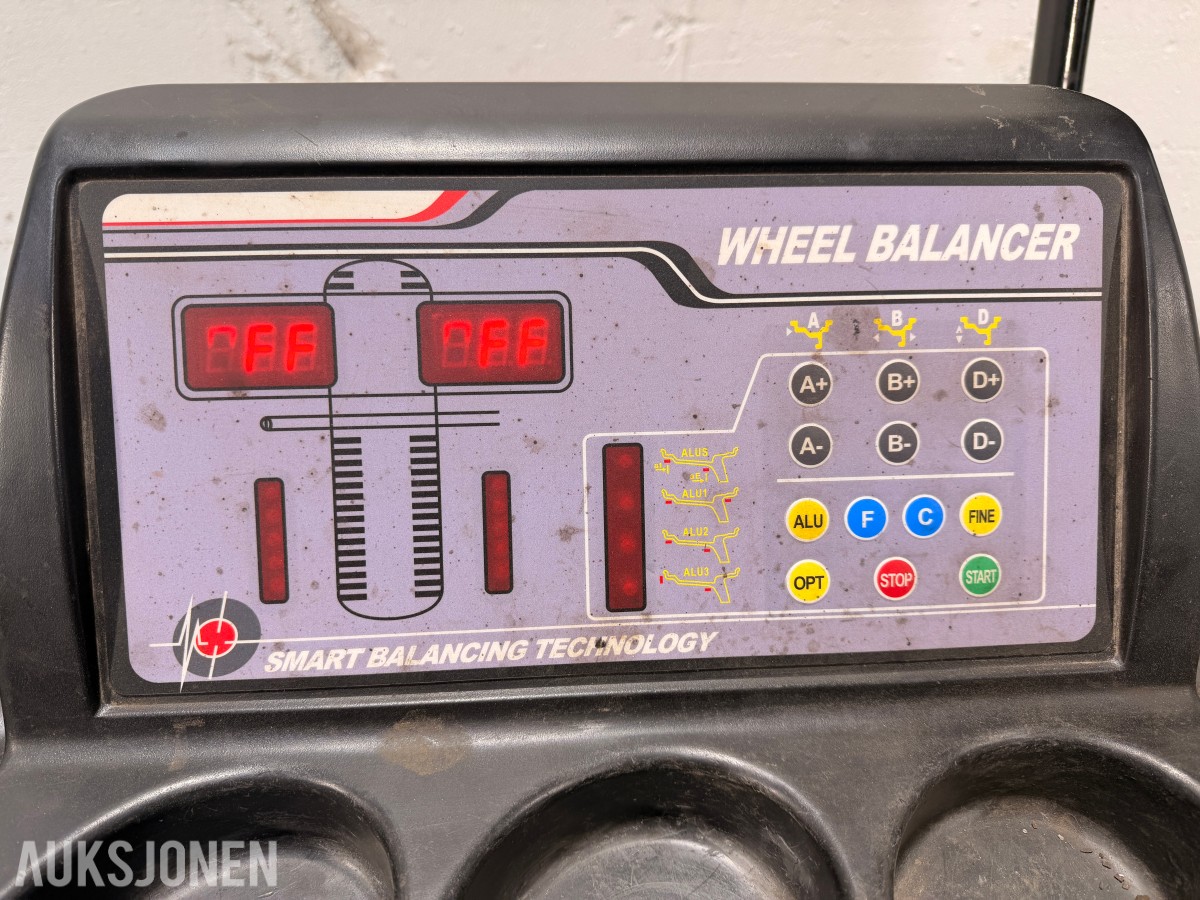2021 TechLift 901 hjulbalanseringsmaskin + tilbehør