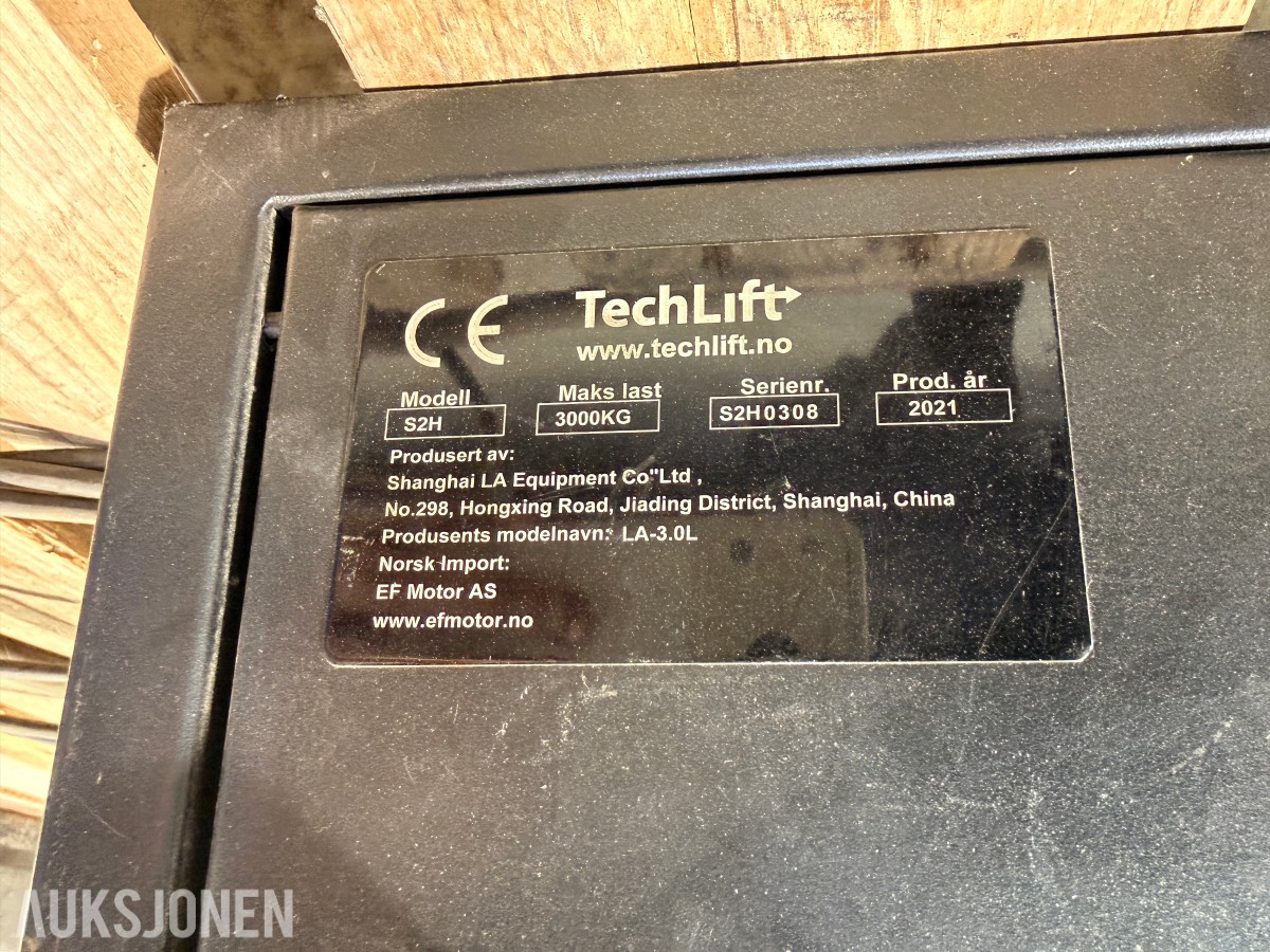 2021 TechLift Sakseløfter /Løftebukk for kjøretøy 3000 kg, lavprofil