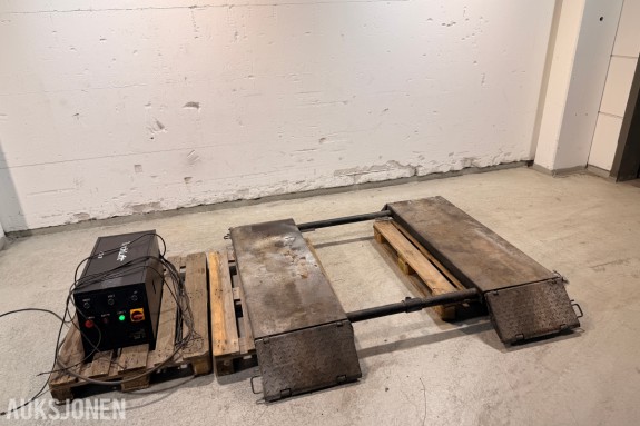 2021 TechLift Sakseløfter /Løftebukk for kjøretøy 3000 kg, lavprofil