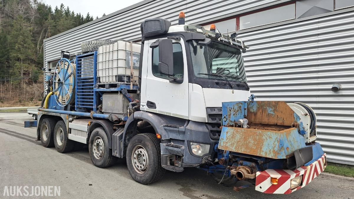 2015 Mercedes-Benz Arocs - med Meyco Roadrunner betongspruterigg 