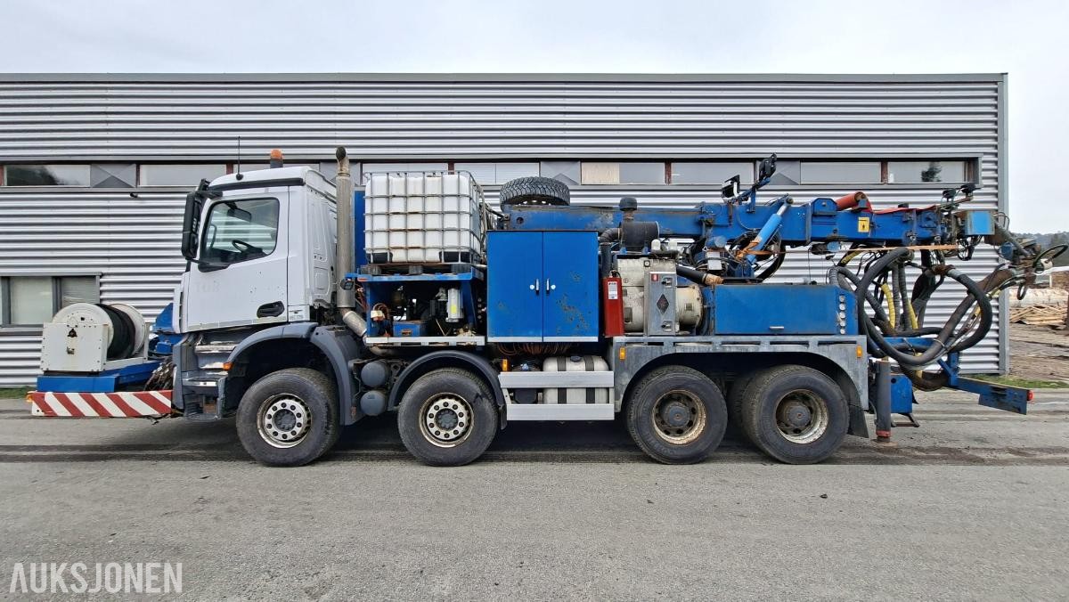 2015 Mercedes-Benz Arocs - med Meyco Roadrunner betongspruterigg 