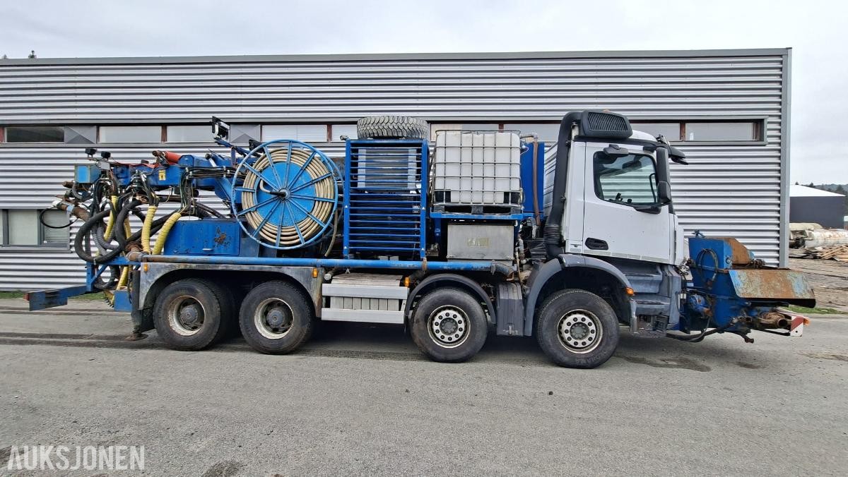2015 Mercedes-Benz Arocs - med Meyco Roadrunner betongspruterigg 