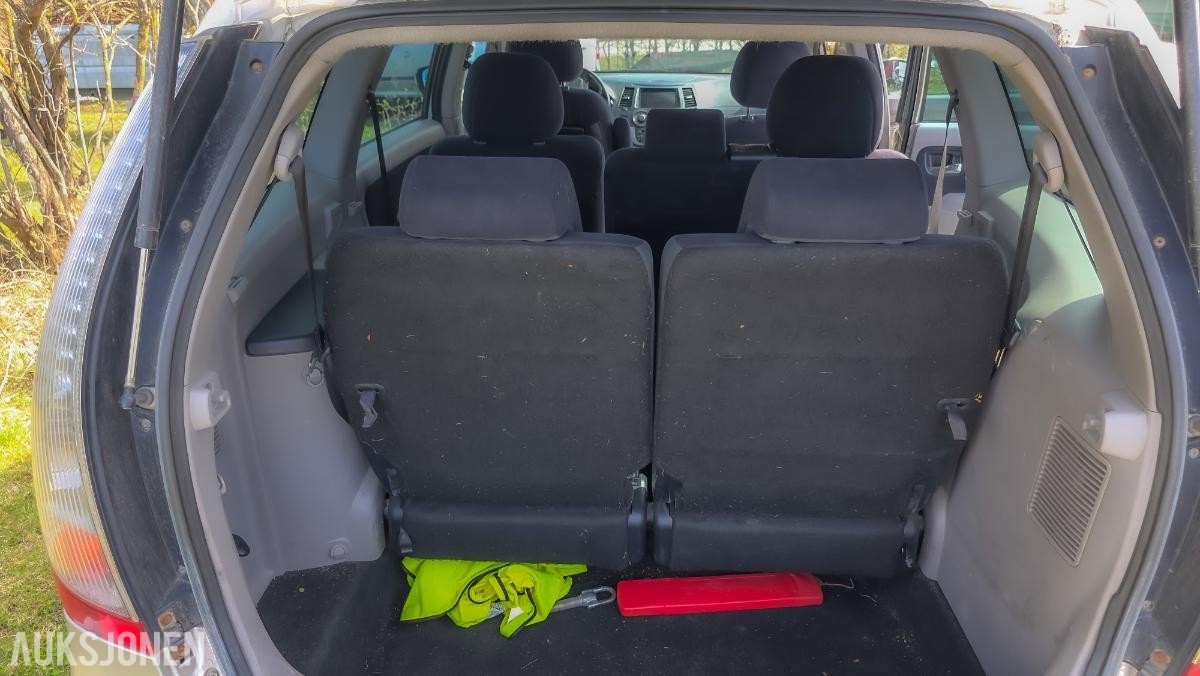 2008 Mitsubishi Grandis 2.0 diesel 140hk 7-seter cruisekontroll hengerfeste 