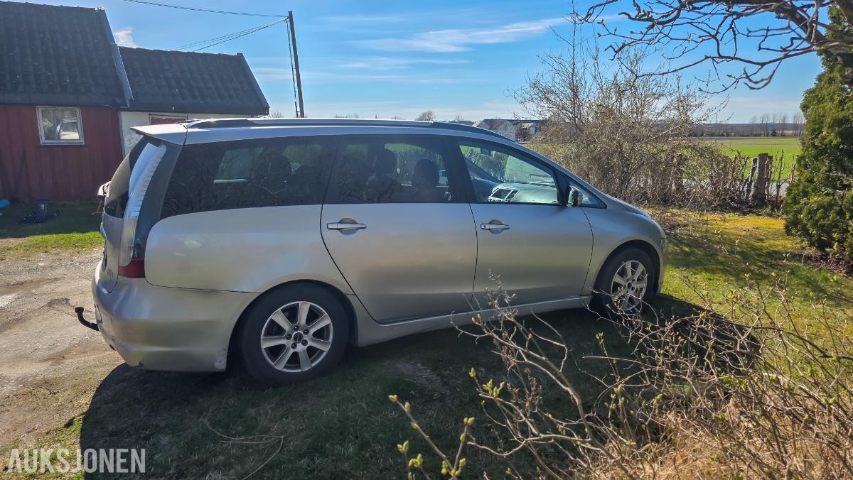 2008 Mitsubishi Grandis 2.0 diesel 140hk 7-seter cruisekontroll hengerfeste 