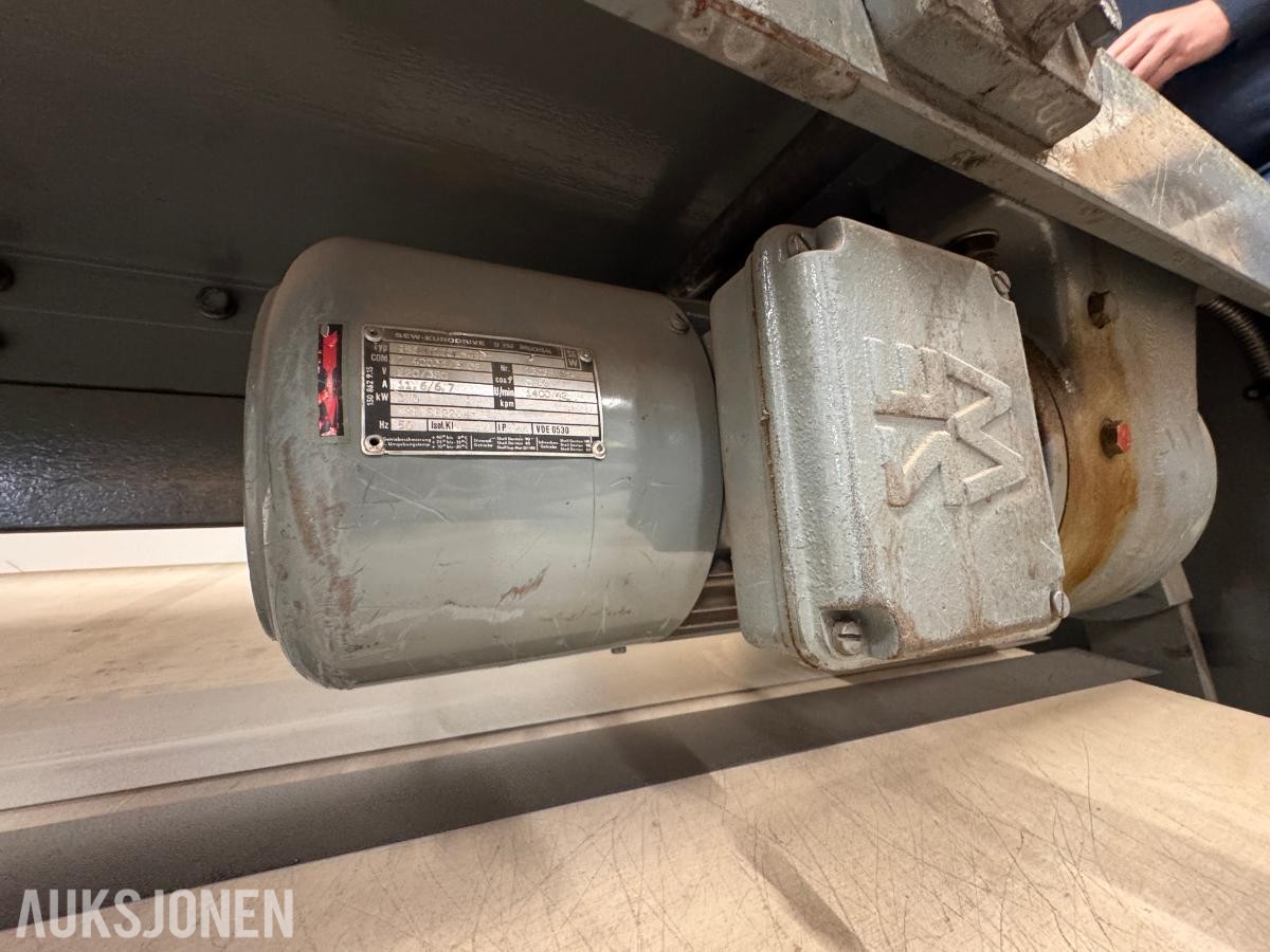 1973 Schechtl SMT 250 platesaks